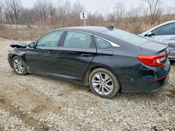 1HGCV1F12JA055034 2018 HONDA ACCORD - Image 2