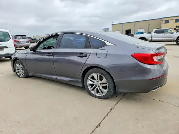 1HGCV1F12JA057561 2018 HONDA ACCORD - Image 2