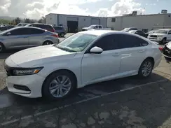 1HGCV1F12JA063991 2018 HONDA ACCORD