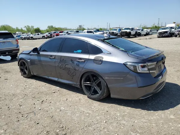 1HGCV1F12JA064574 2018 HONDA ACCORD - Image 2