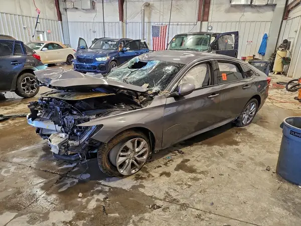 1HGCV1F12JA066616 2018 HONDA ACCORD - Image 1