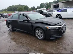 1HGCV1F12JA070469 2018 HONDA ACCORD