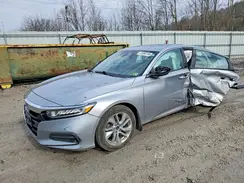 1HGCV1F12JA072688 2018 HONDA ACCORD