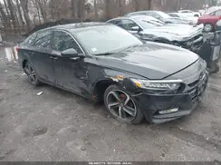 1HGCV1F12JA072769 2018 HONDA ACCORD