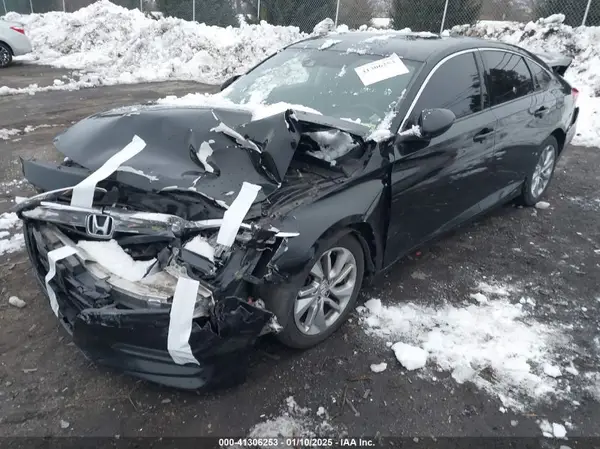 1HGCV1F12JA078829 2018 HONDA ACCORD - Image 2