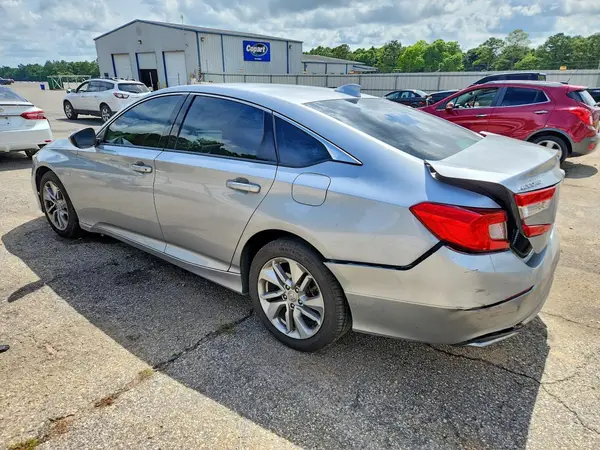1HGCV1F12JA082315 2018 HONDA ACCORD - Image 2