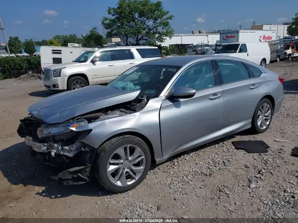1HGCV1F12JA083013 2018 HONDA ACCORD - Image 2