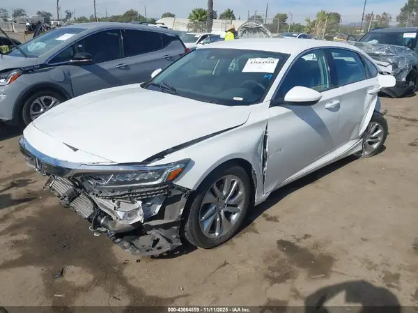 1HGCV1F12JA092469 2018 HONDA ACCORD - Image 2