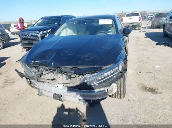 1HGCV1F12JA095761 2018 HONDA ACCORD - Image 2