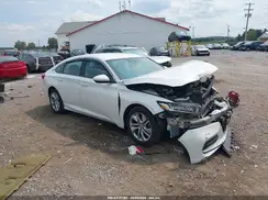 1HGCV1F12JA107701 2018 HONDA ACCORD