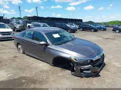 1HGCV1F12JA108766 2018 HONDA ACCORD