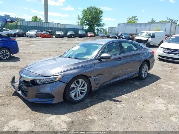 1HGCV1F12JA108766 2018 HONDA ACCORD - Image 2