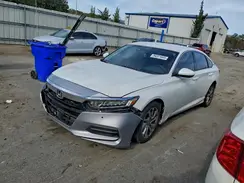 1HGCV1F12JA112235 2018 HONDA ACCORD