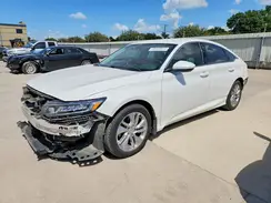1HGCV1F12JA113398 2018 HONDA ACCORD