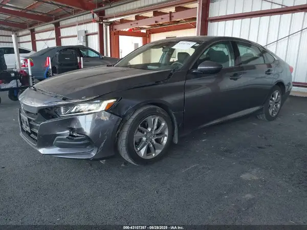 1HGCV1F12JA117807 2018 HONDA ACCORD - Image 2
