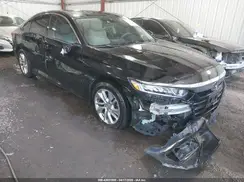 1HGCV1F12JA125227 2018 HONDA ACCORD