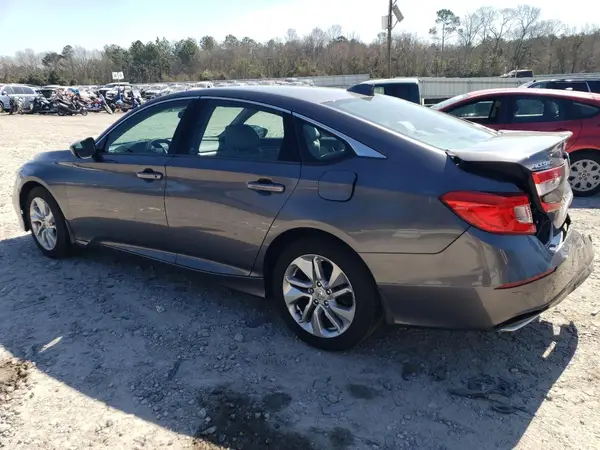 1HGCV1F12JA130072 2018 HONDA ACCORD - Image 2