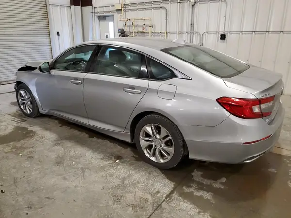 1HGCV1F12JA141556 2018 HONDA ACCORD - Image 2