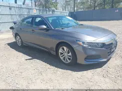 1HGCV1F12JA158857 2018 HONDA ACCORD