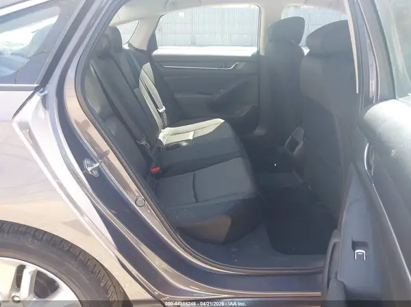 1HGCV1F12JA158857 2018 HONDA ACCORD - Image 8
