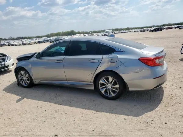 1HGCV1F12JA179725 2018 HONDA ACCORD - Image 2