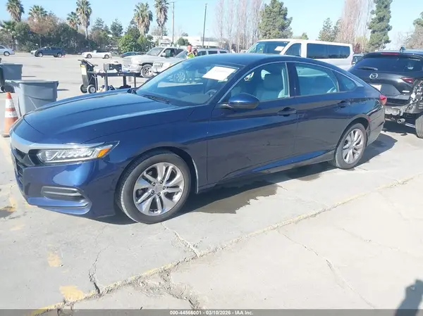 1HGCV1F12JA195066 2018 HONDA ACCORD - Image 2