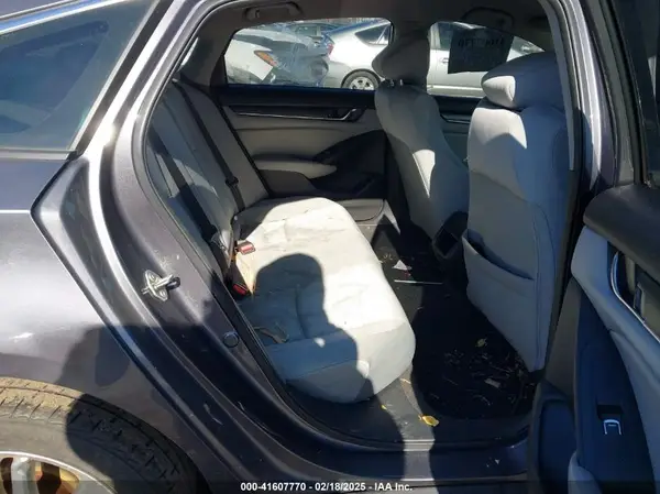 1HGCV1F12JA196346 2018 HONDA ACCORD - Image 8