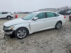 1HGCV1F12JA201044 2018 HONDA ACCORD
