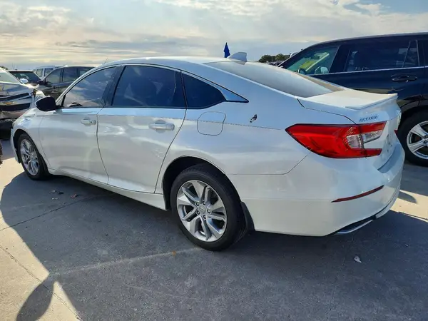 1HGCV1F12JA231466 2018 HONDA ACCORD - Image 2