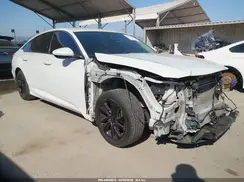 1HGCV1F12JA242984 2018 HONDA ACCORD