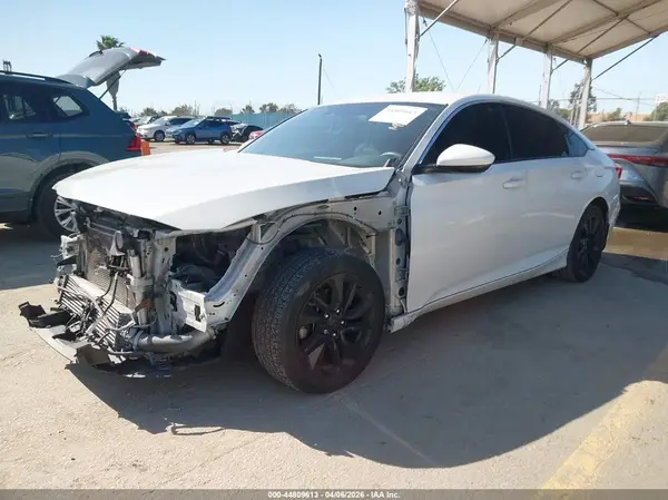 1HGCV1F12JA242984 2018 HONDA ACCORD - Image 2