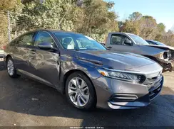 1HGCV1F12JA243651 2018 HONDA ACCORD