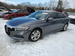 1HGCV1F12JA252379 2018 HONDA ACCORD