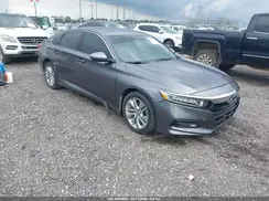 1HGCV1F12JA252446 2018 HONDA ACCORD