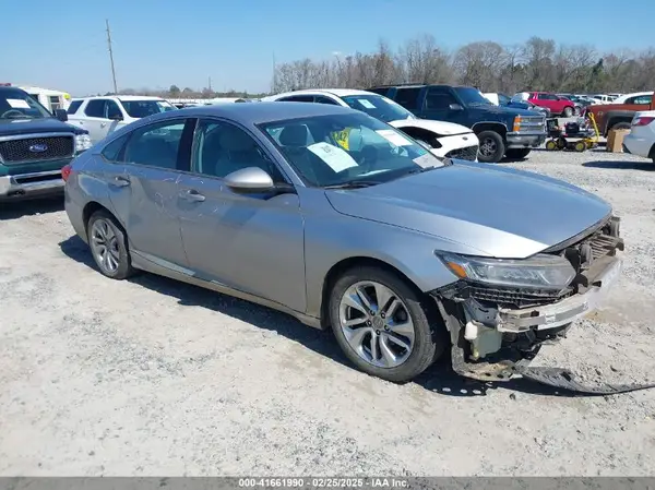 1HGCV1F12JA256965 2018 HONDA ACCORD - Image 1