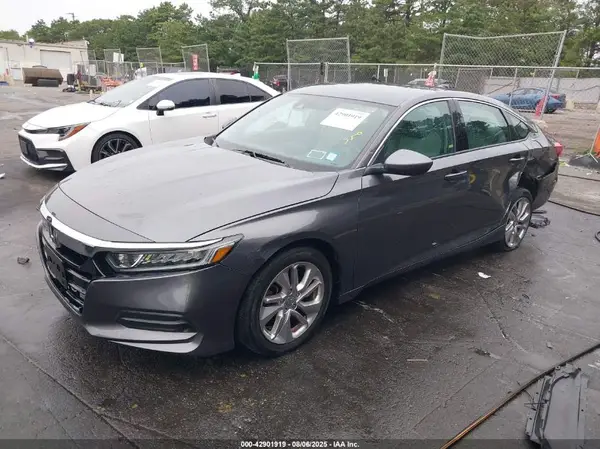 1HGCV1F12JA258294 2018 HONDA ACCORD - Image 2