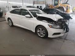 1HGCV1F12JA260305 2018 HONDA ACCORD