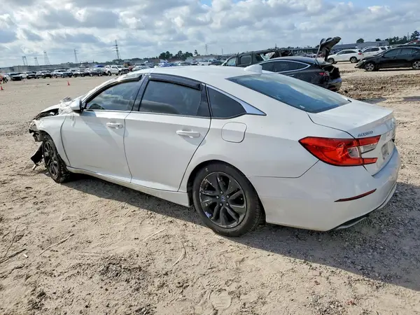 1HGCV1F12JA261941 2018 HONDA ACCORD - Image 2