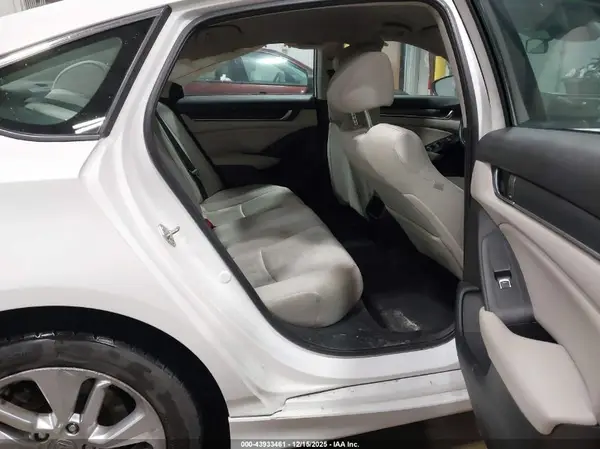 1HGCV1F12JA263219 2018 HONDA ACCORD - Image 8