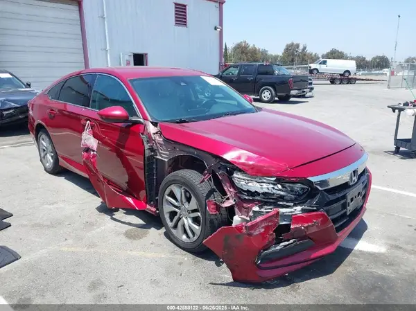1HGCV1F12JA266587 2018 HONDA ACCORD - Image 1
