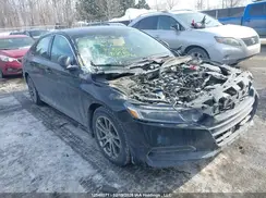 1HGCV1F12JA805807 2018 HONDA ACCORD