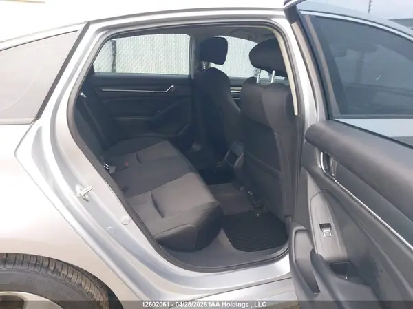 1HGCV1F12JA811395 2018 HONDA ACCORD - Image 8