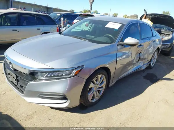 1HGCV1F12KA003629 2019 HONDA ACCORD - Image 2