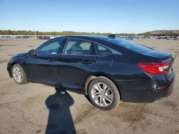 1HGCV1F12KA016073 2019 HONDA ACCORD - Image 2