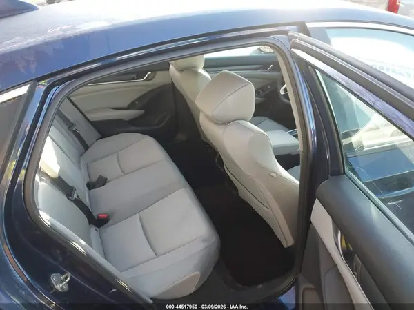 1HGCV1F12KA026828 2019 HONDA ACCORD - Image 8