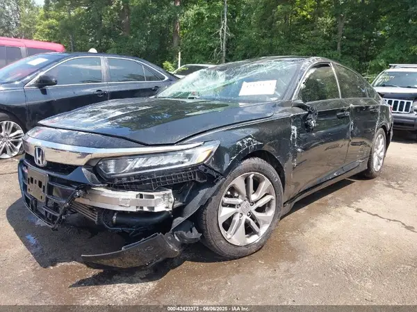 1HGCV1F12KA027347 2019 HONDA ACCORD - Image 2