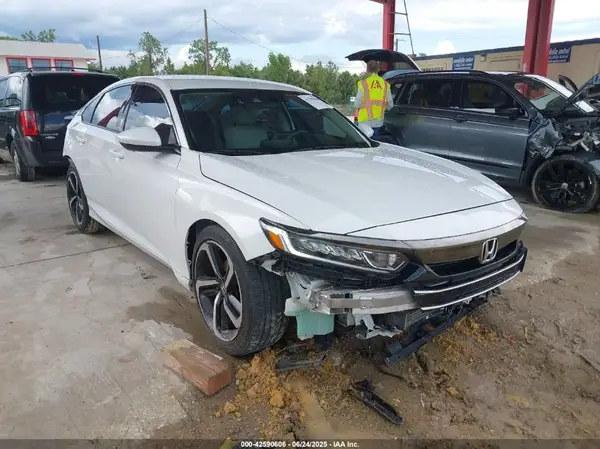 1HGCV1F12KA028997 2019 HONDA ACCORD - Image 1