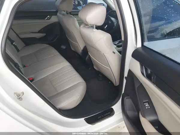 1HGCV1F12KA028997 2019 HONDA ACCORD - Image 8