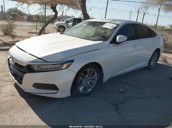 1HGCV1F12KA031804 2019 HONDA ACCORD - Image 2