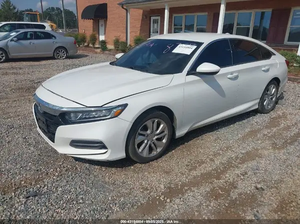 1HGCV1F12KA068755 2019 HONDA ACCORD - Image 2